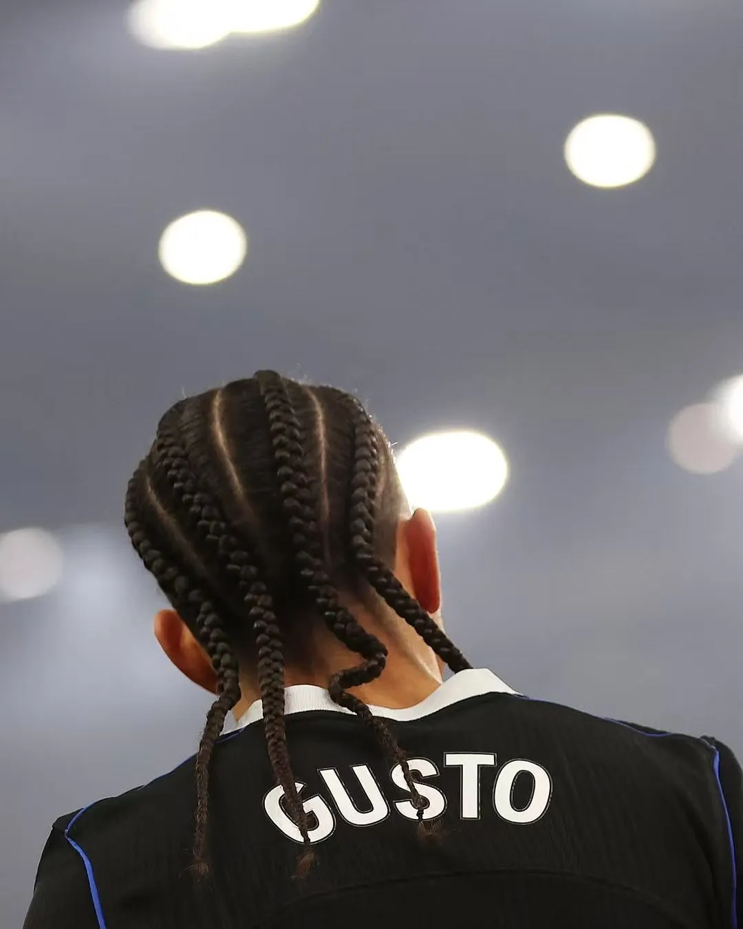 沙巴体育-贡献助攻，古斯托赛后社媒：这就是我们想要的夜晚 😌