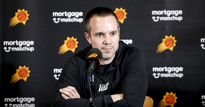 沙巴体育-太阳主帅谈9人轮换：我们必须选择最合适的球员|乔丹-奥特|北京|菲尼克斯太阳队|休斯敦火箭队|NBA常规赛_新浪体育_新浪新闻